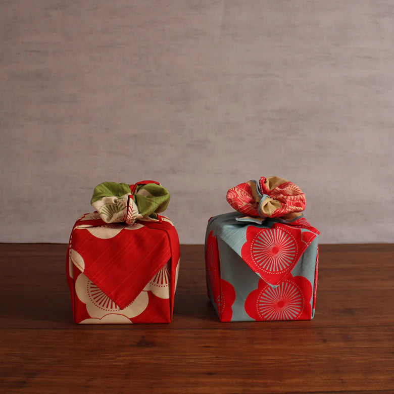 Furoshiki Isa monyo Reversible - Japanese Apricot Red Green 48cm