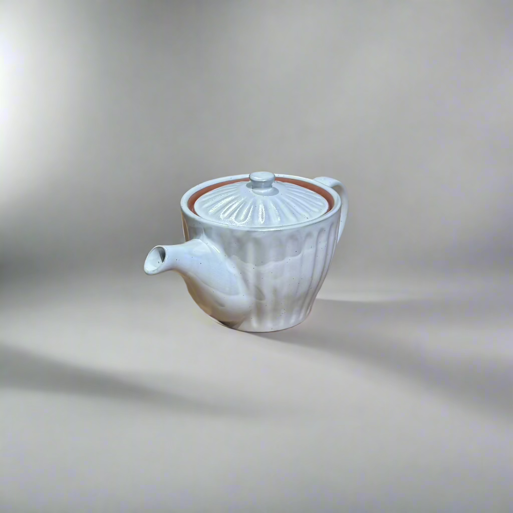 Teapot Speckled White Ridge Glaze