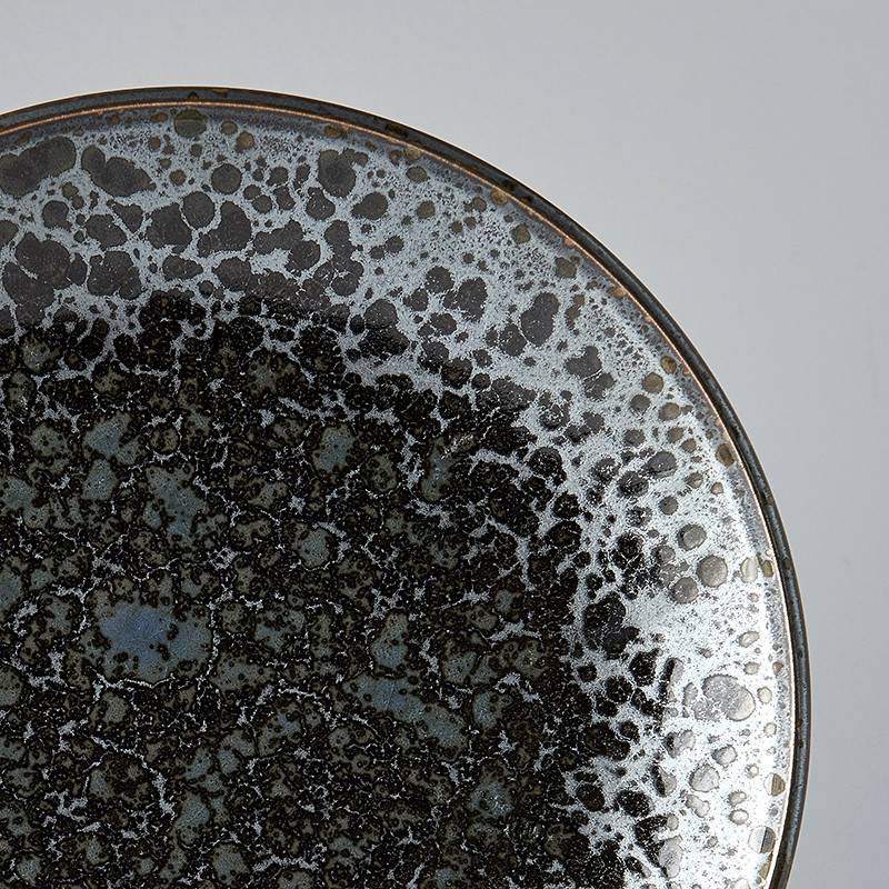 Black Pearl dinner plate 25cm