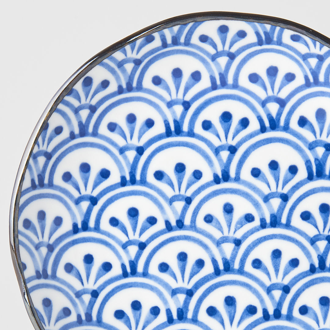 Indigo Petal Crest Ikat plate 17cm