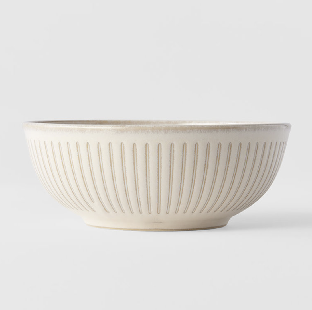 Ridged Alabaster medium open shallow bowl 16cm